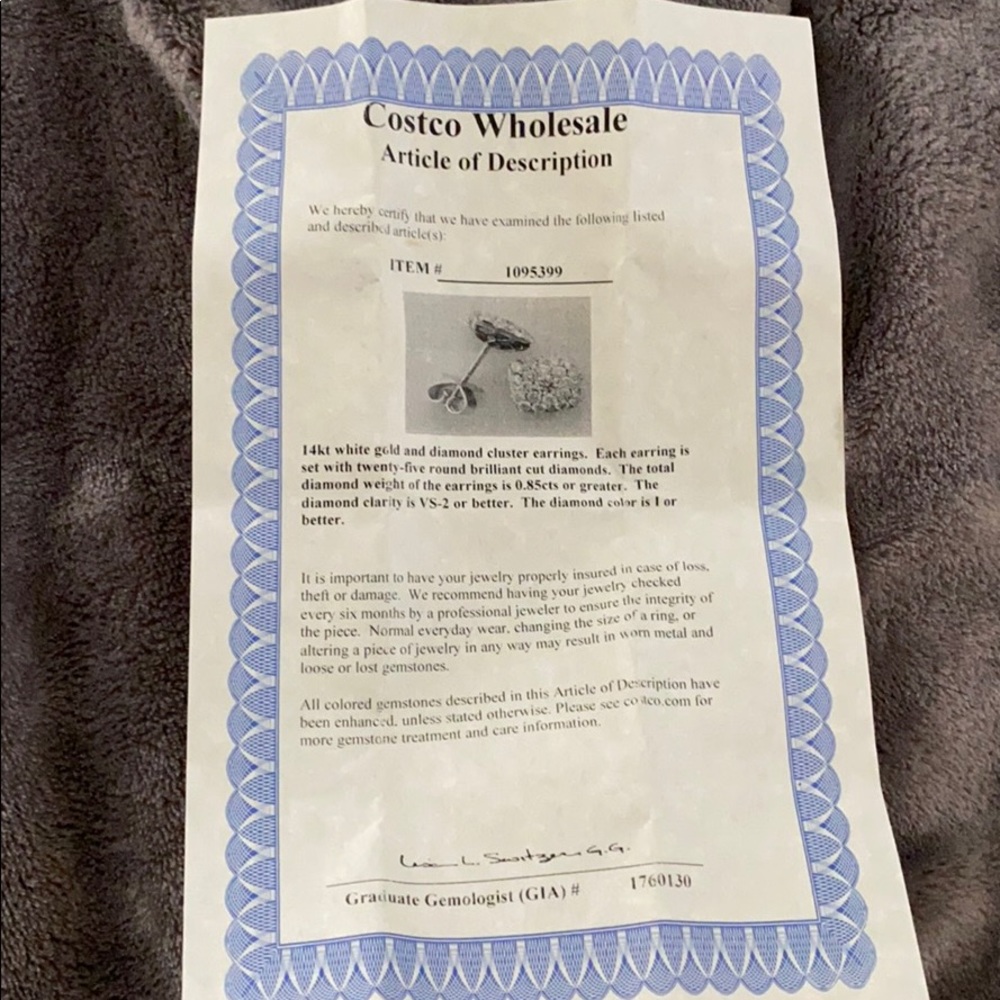 Diamond Earring Stud - image 3